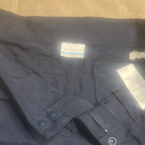Columbia Blue Athletic Shorts Lightweight Quick-Drying - Picture 3 of 5